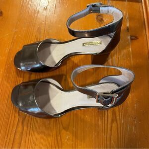 Louise et Cie Karisa Metallic Leather Ankle Strap Heels. Size 40/10M. Good Cond!